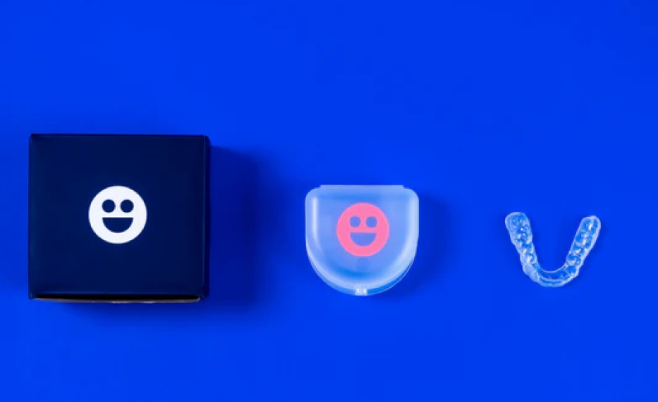 A happy smiley face alongside a box that display 2-Cheeky